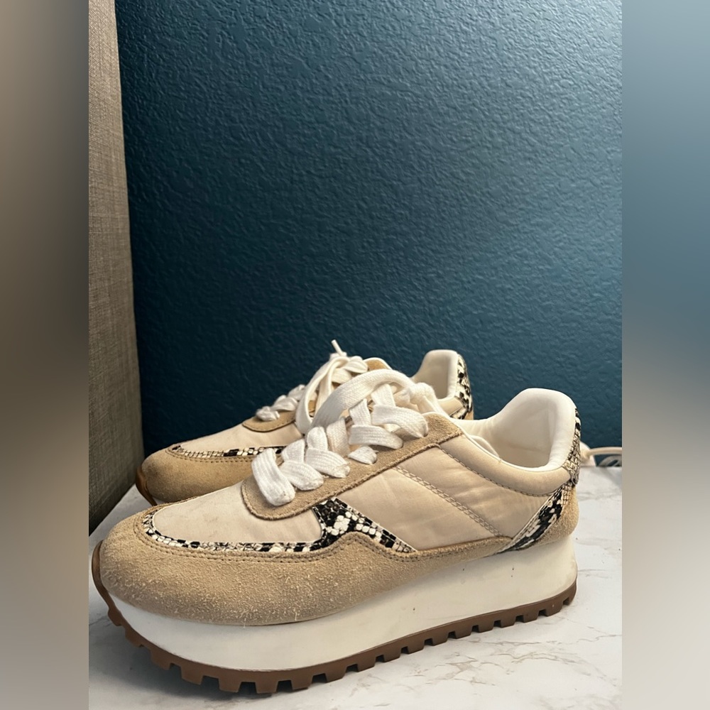 Zara Animal Print Platform Sneakers (US SIZE 6.5)